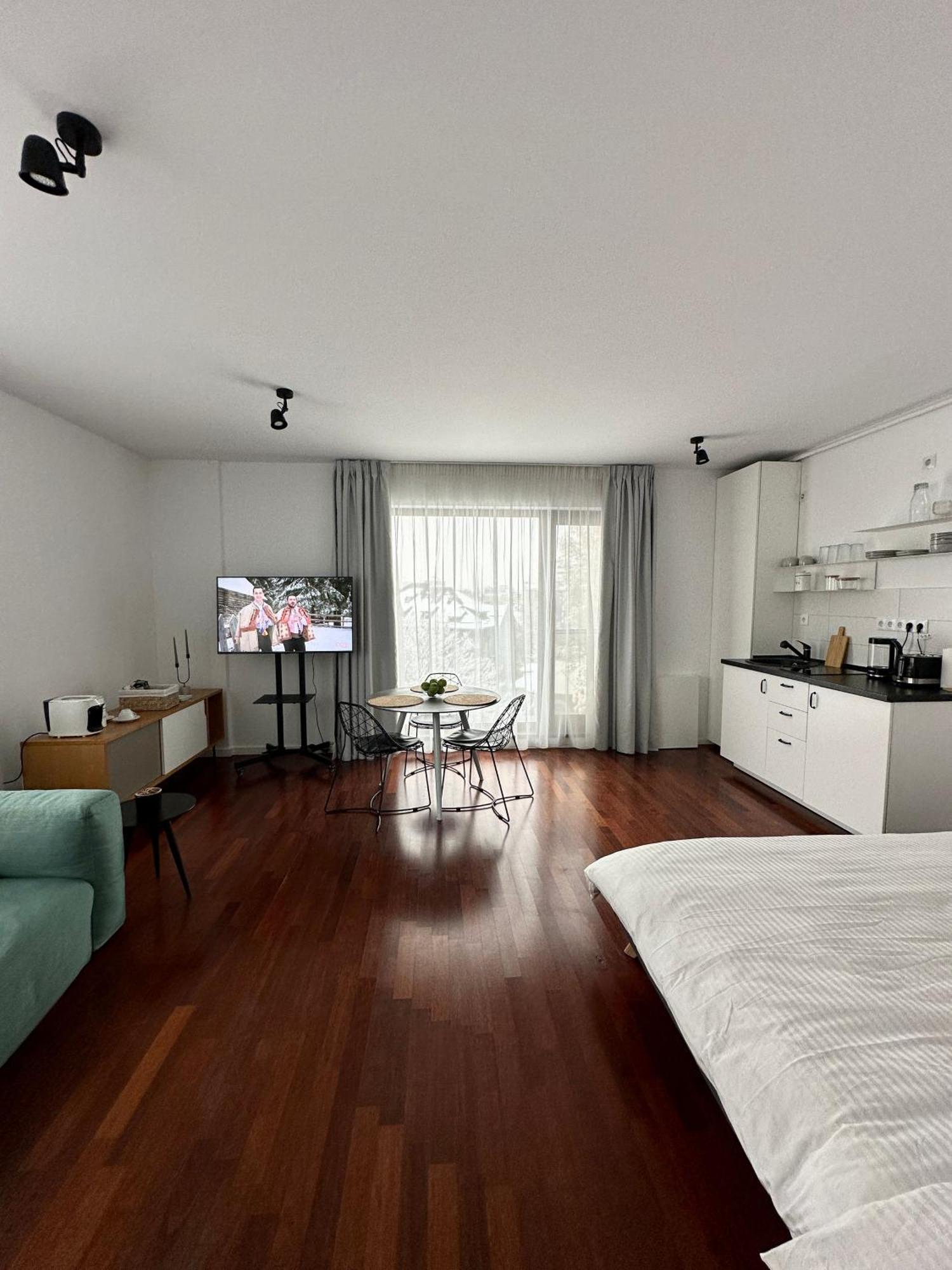 Central Haven Studio บูคาเรสต์ ภายนอก รูปภาพ